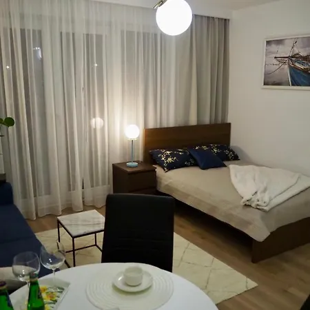 Апартаменты Nr 2 Close To Medicover And Paley Institute